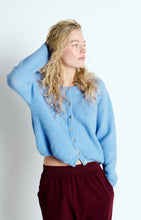 Load image into Gallery viewer, Vitow Cardigan - Sky Blue
